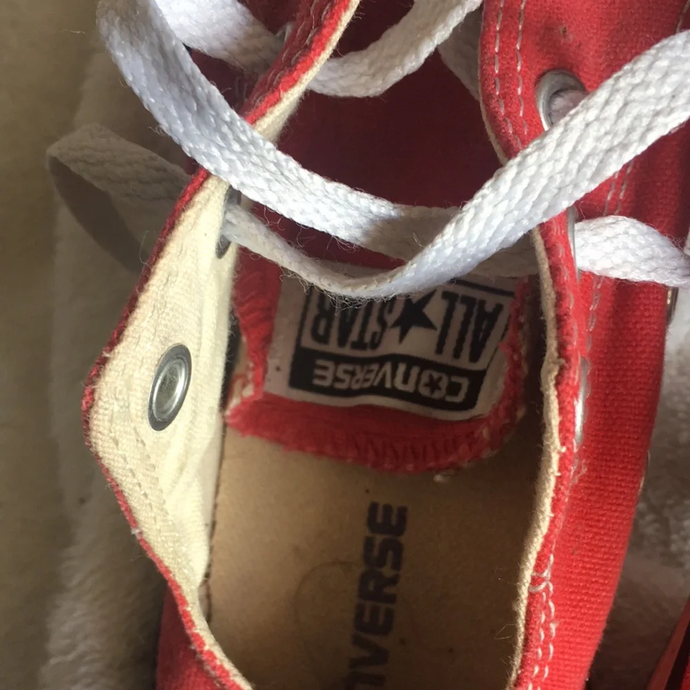 Red Converse Size 2 1/2